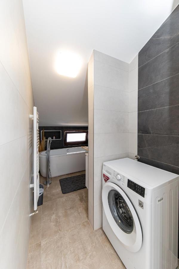 Apartman Gulin Crikvenica Exterior foto